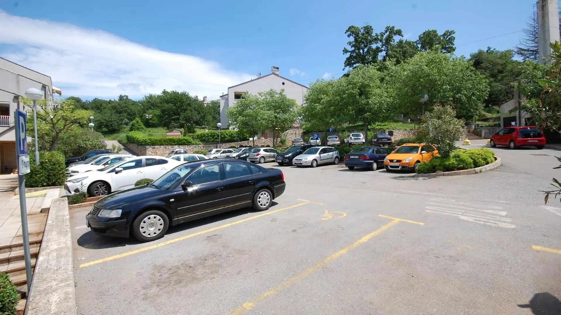 Apartments With A Parking Space Njivice, Krk - 21866 0*, Njivice